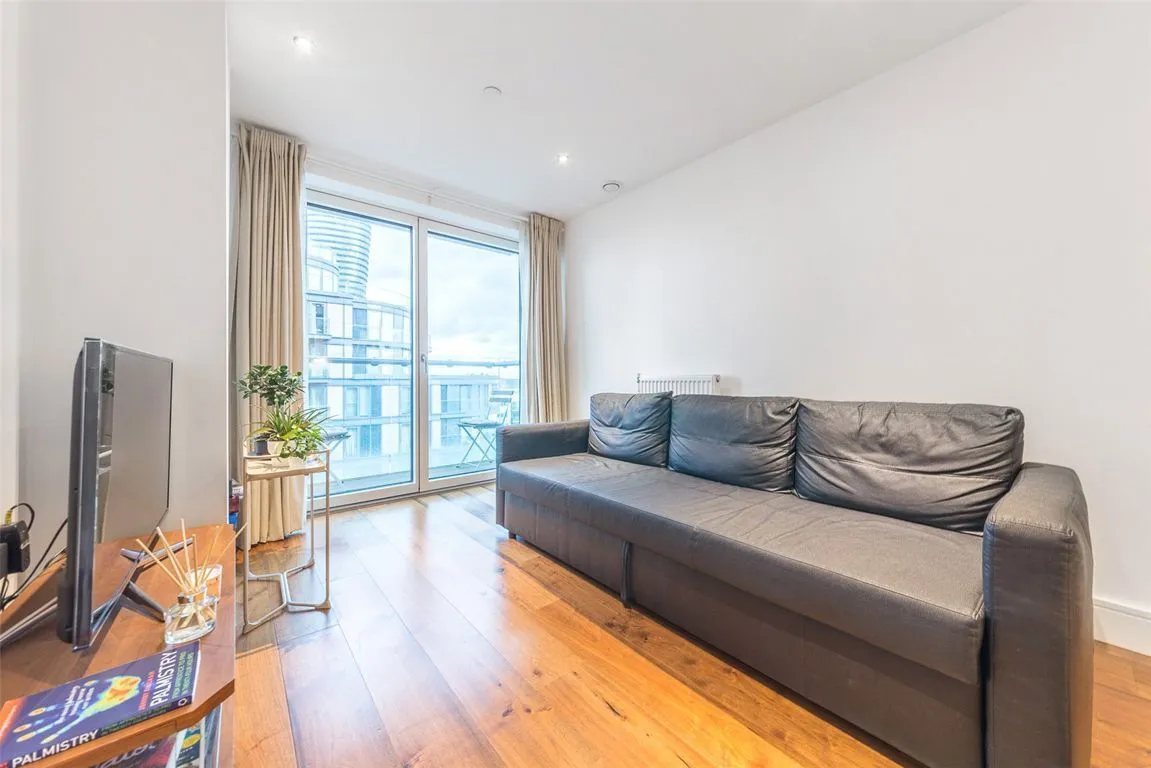 1 bed flat to rent — Lincoln Plaza, Canary Wharf