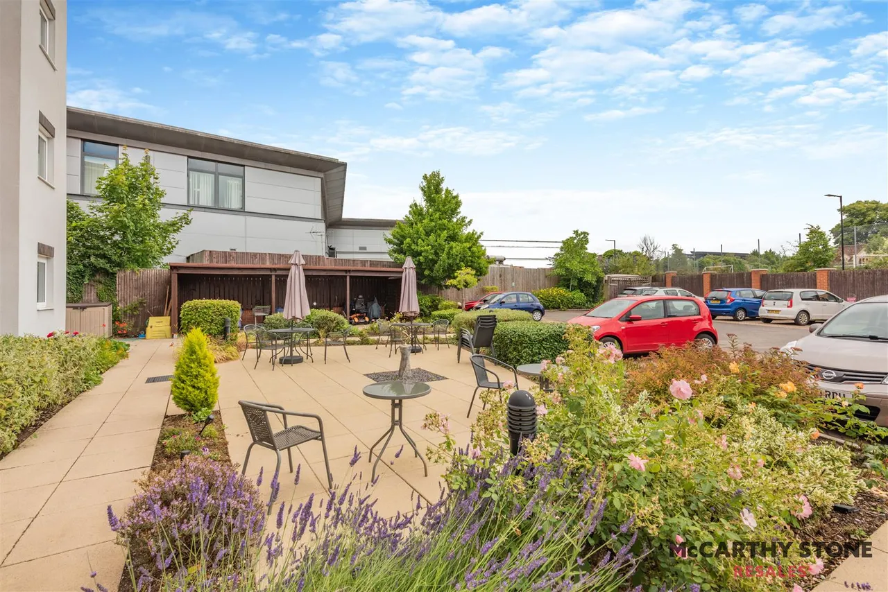 Western Avenue, Newbury, RG14, photo 12