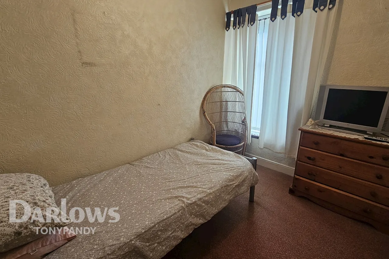 Tyntyla Avenue, Llwynypia, CF40, photo 13
