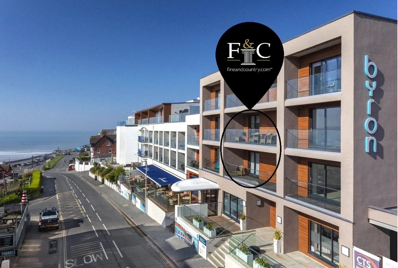 3 bed flat for sale, Beach Road, Woolacombe, EX34