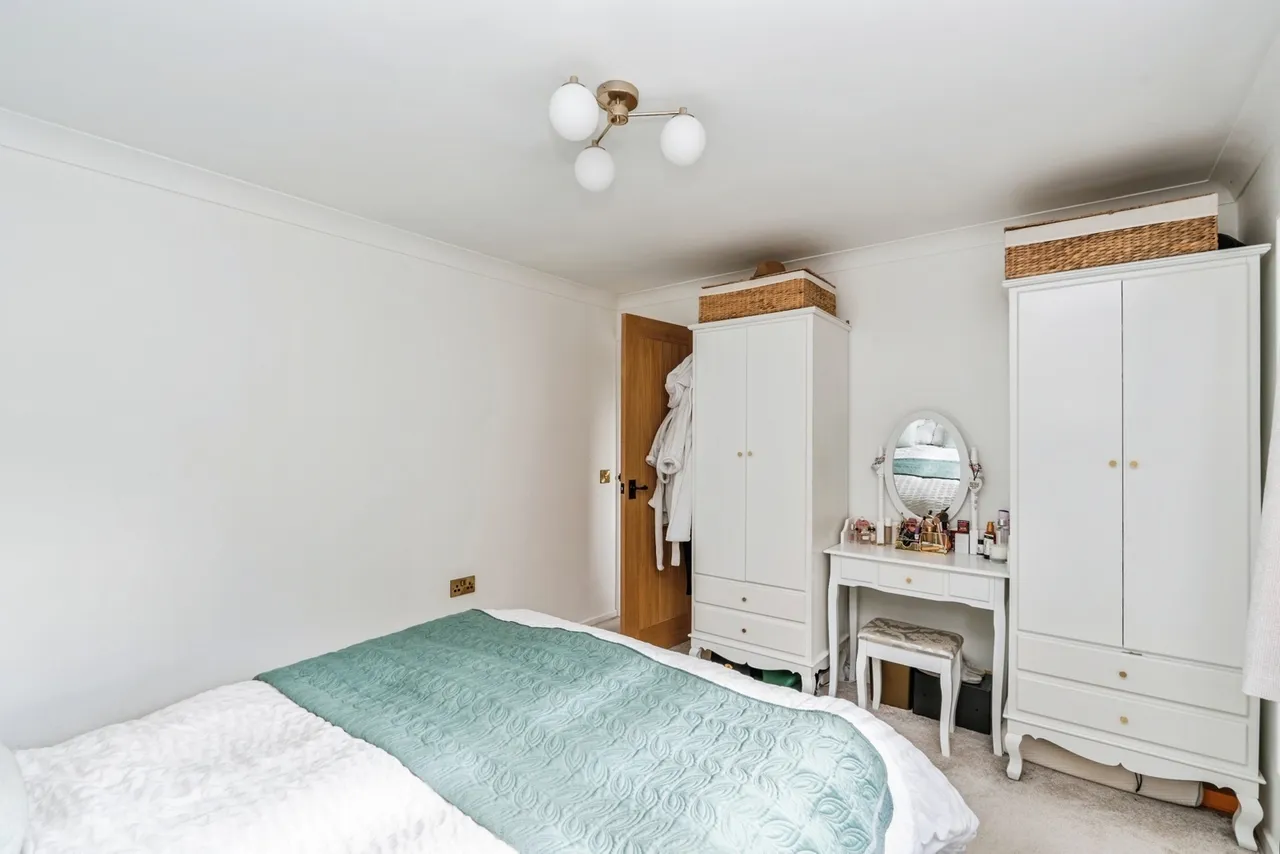 Austen Close, Totton, SO40, photo 13