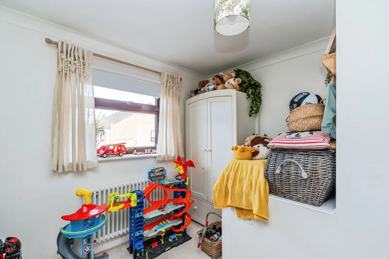 Austen Close, Totton, SO40, photo 17