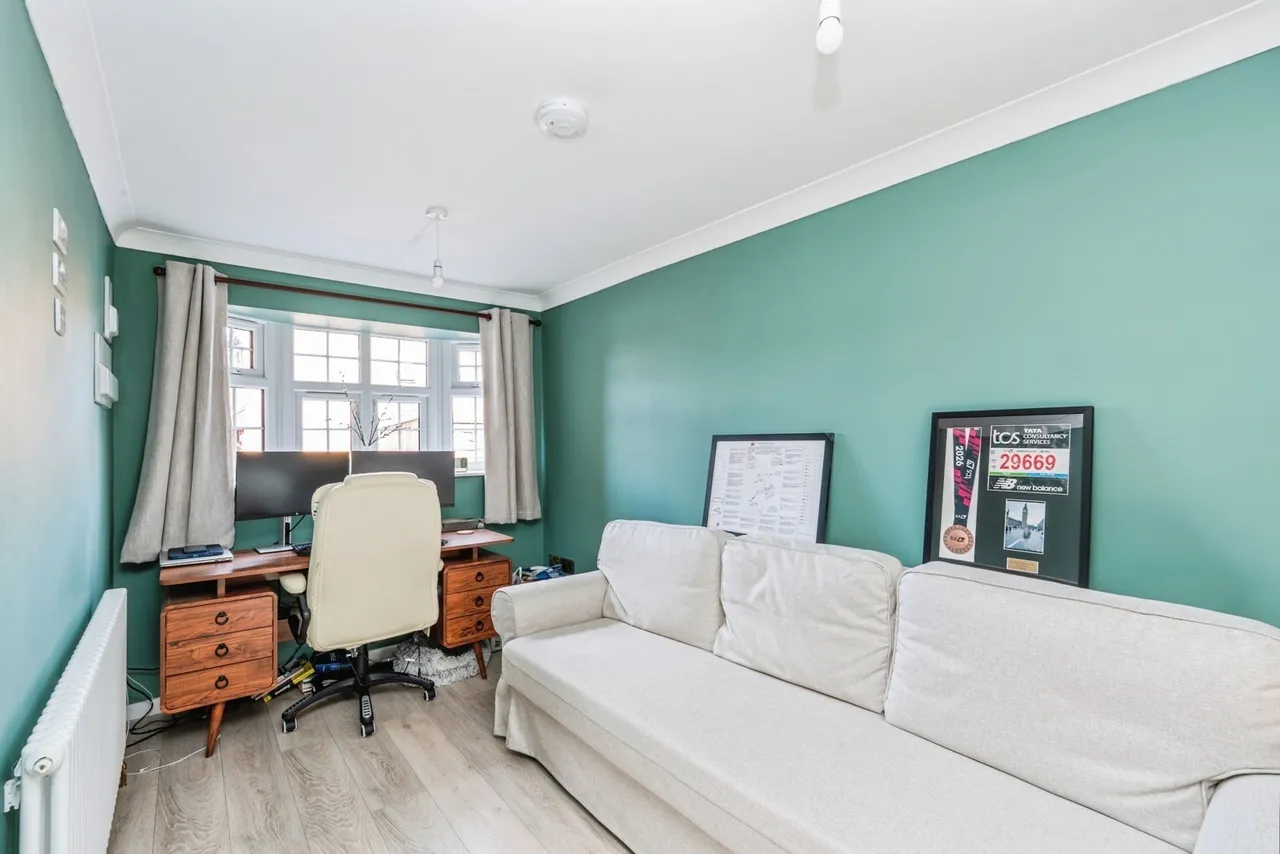 Austen Close, Totton, SO40, photo 10