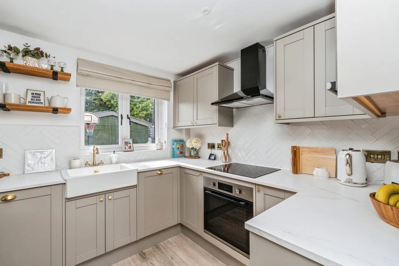 Austen Close, Totton, SO40, photo 7