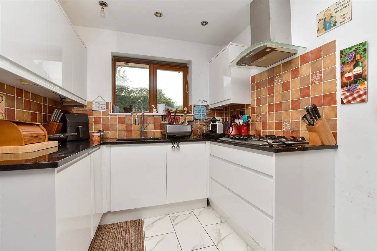 Daymerslea Ridge, Leatherhead, KT22, photo 2