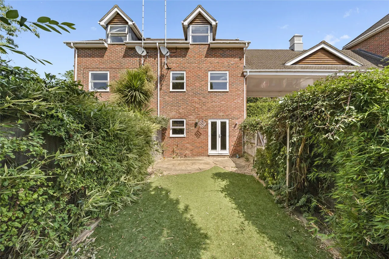 Pendenza, Cobham, Surrey, KT11, photo 13