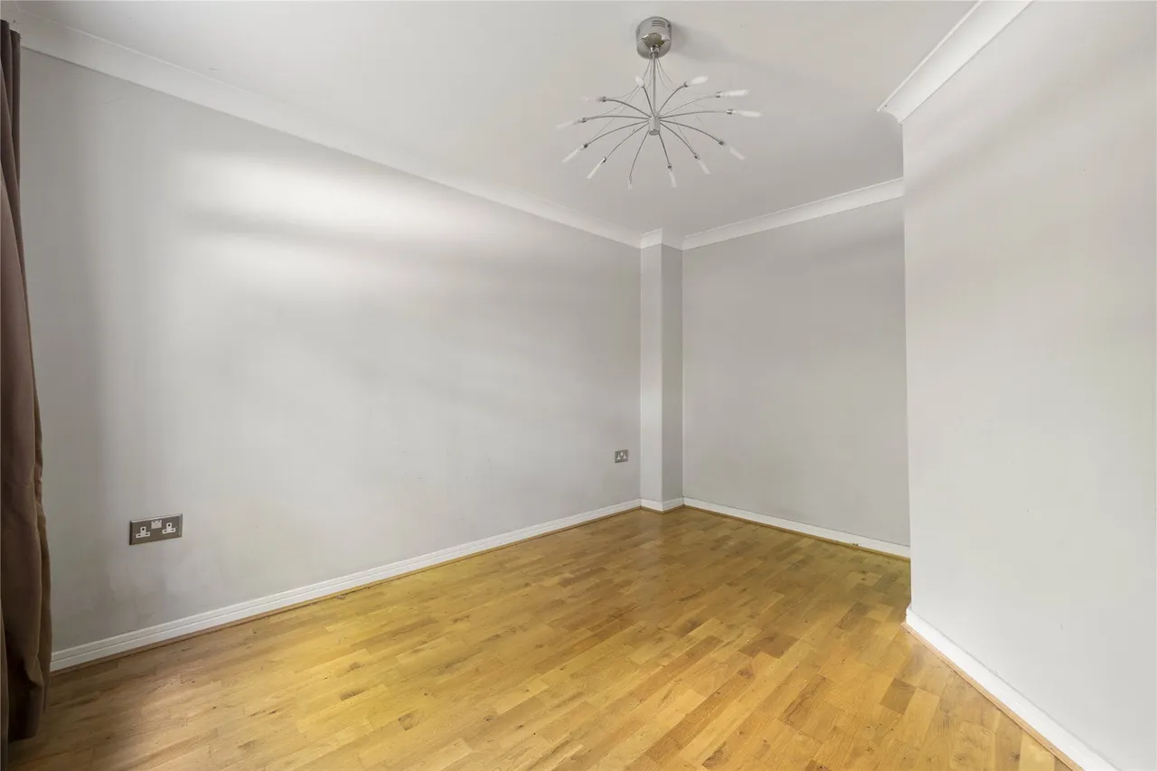 Pendenza, Cobham, Surrey, KT11, photo 6