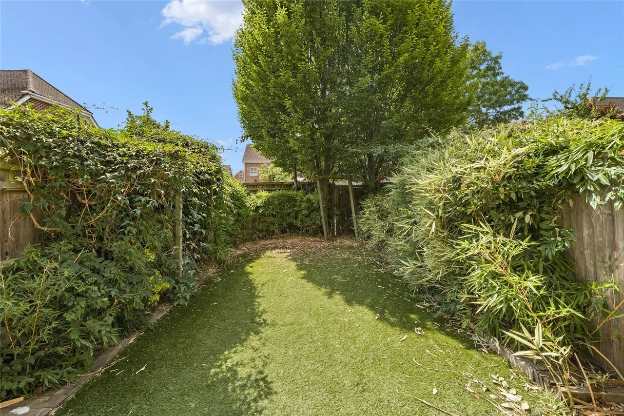 Pendenza, Cobham, Surrey, KT11, photo 12
