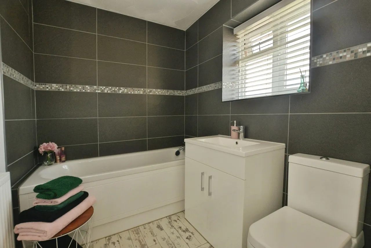 Gloucester Mews, New Romney, Kent, TN28, photo 11
