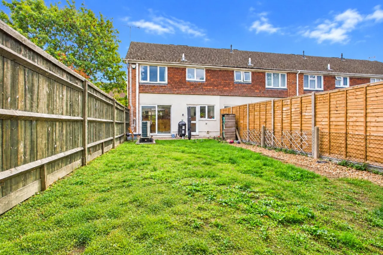 Curlew Drive, Tilehurst, RG31, photo 12