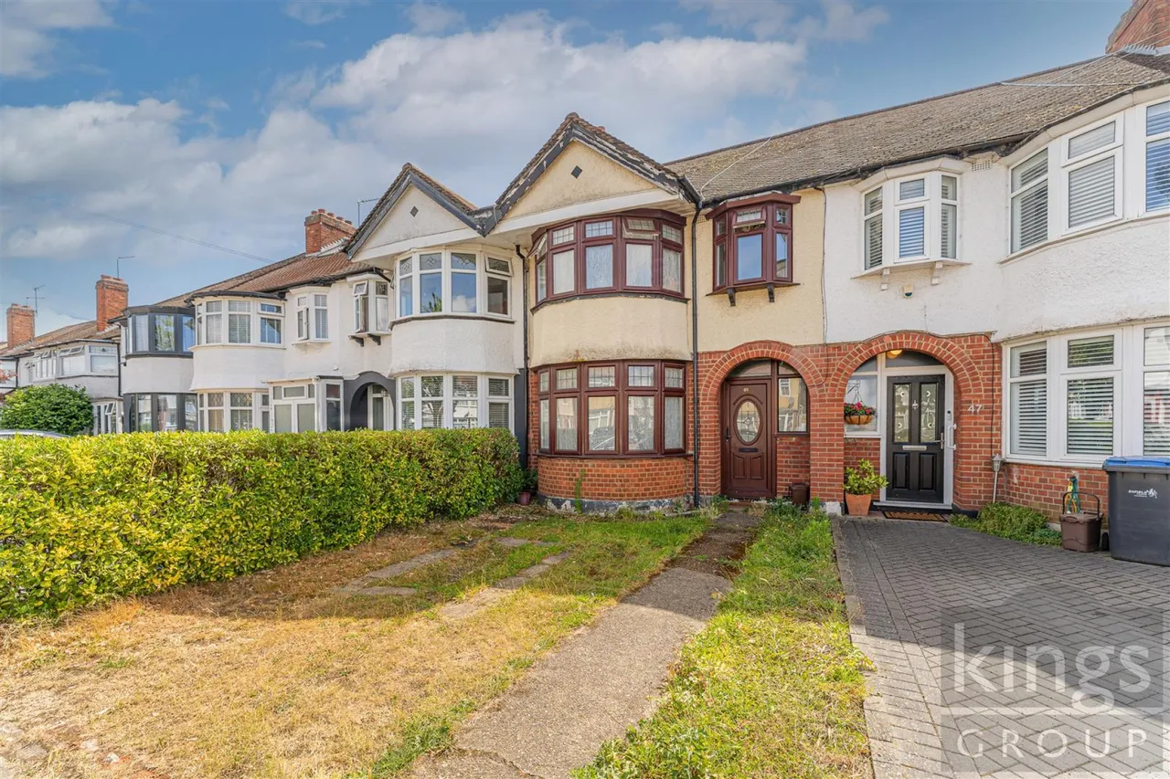 Tynemouth Drive, Enfield, photo 15