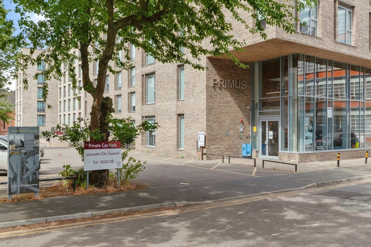 2 bed flat for sale, Atkins Street, Leicester, LE2