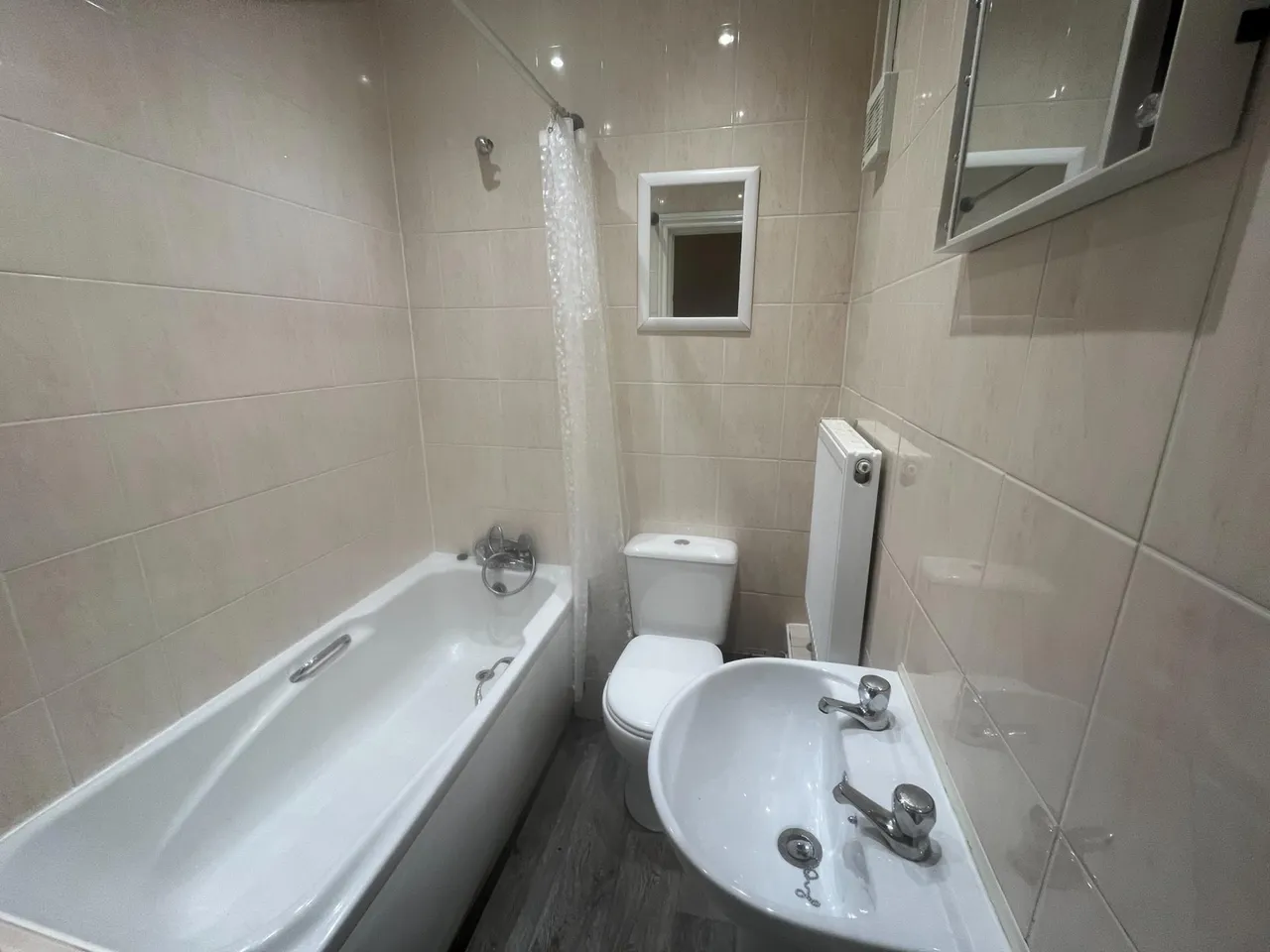 Egerton Street, Prestwich, M25, photo 8