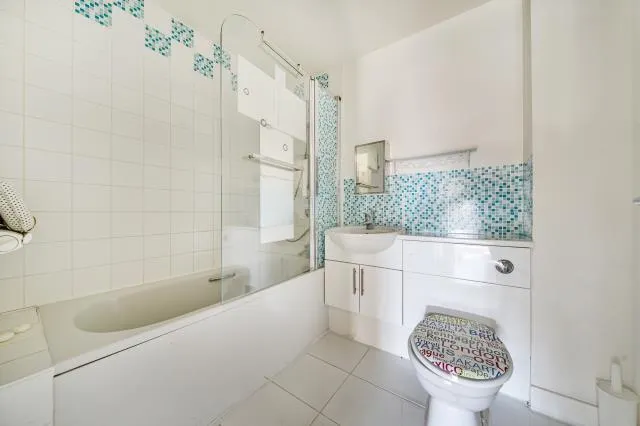 Park Way, Newbury, RG14, photo 13