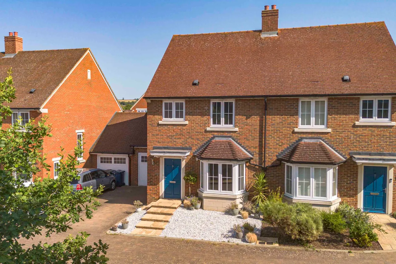 3 bed house for sale, Goodearl Place, Princes Risborough, HP27