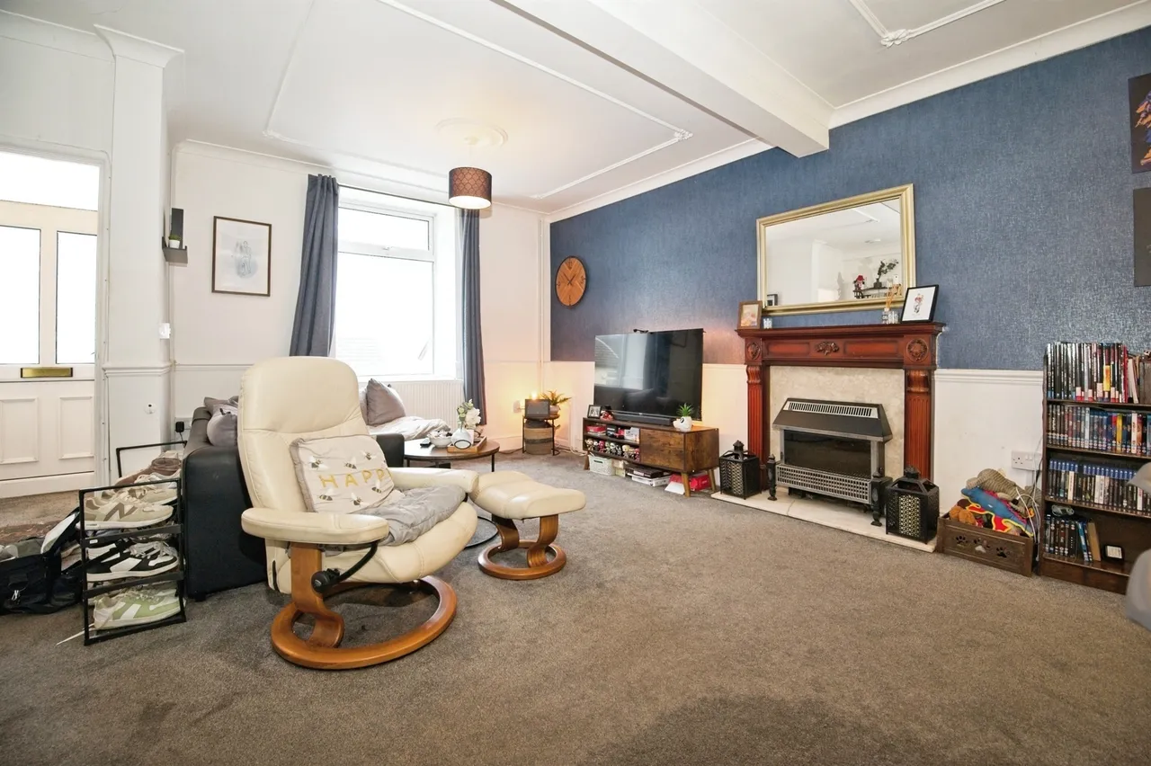 Mikado Street, Tonypandy, CF40, photo 5