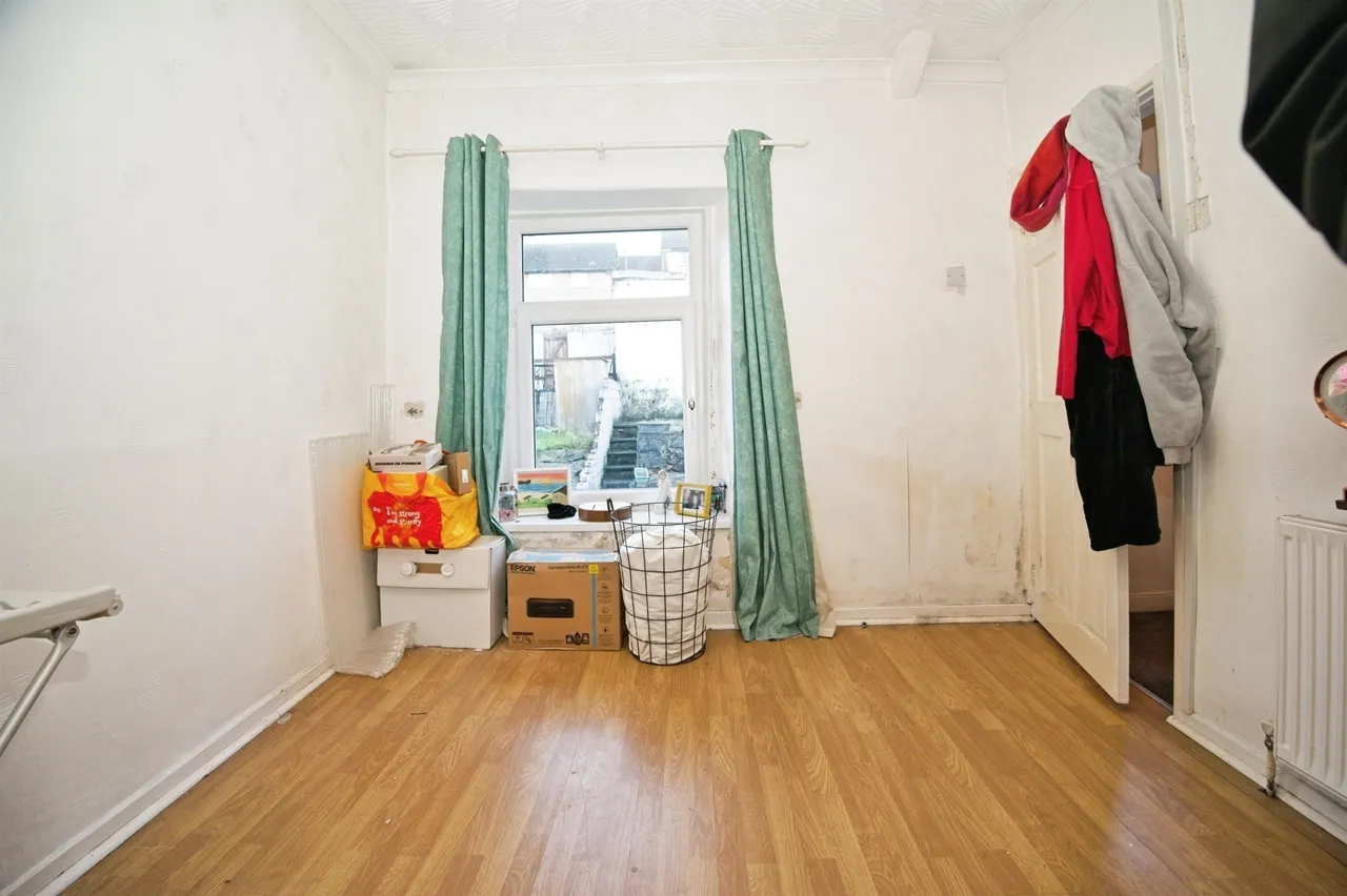 Mikado Street, Tonypandy, CF40, photo 13