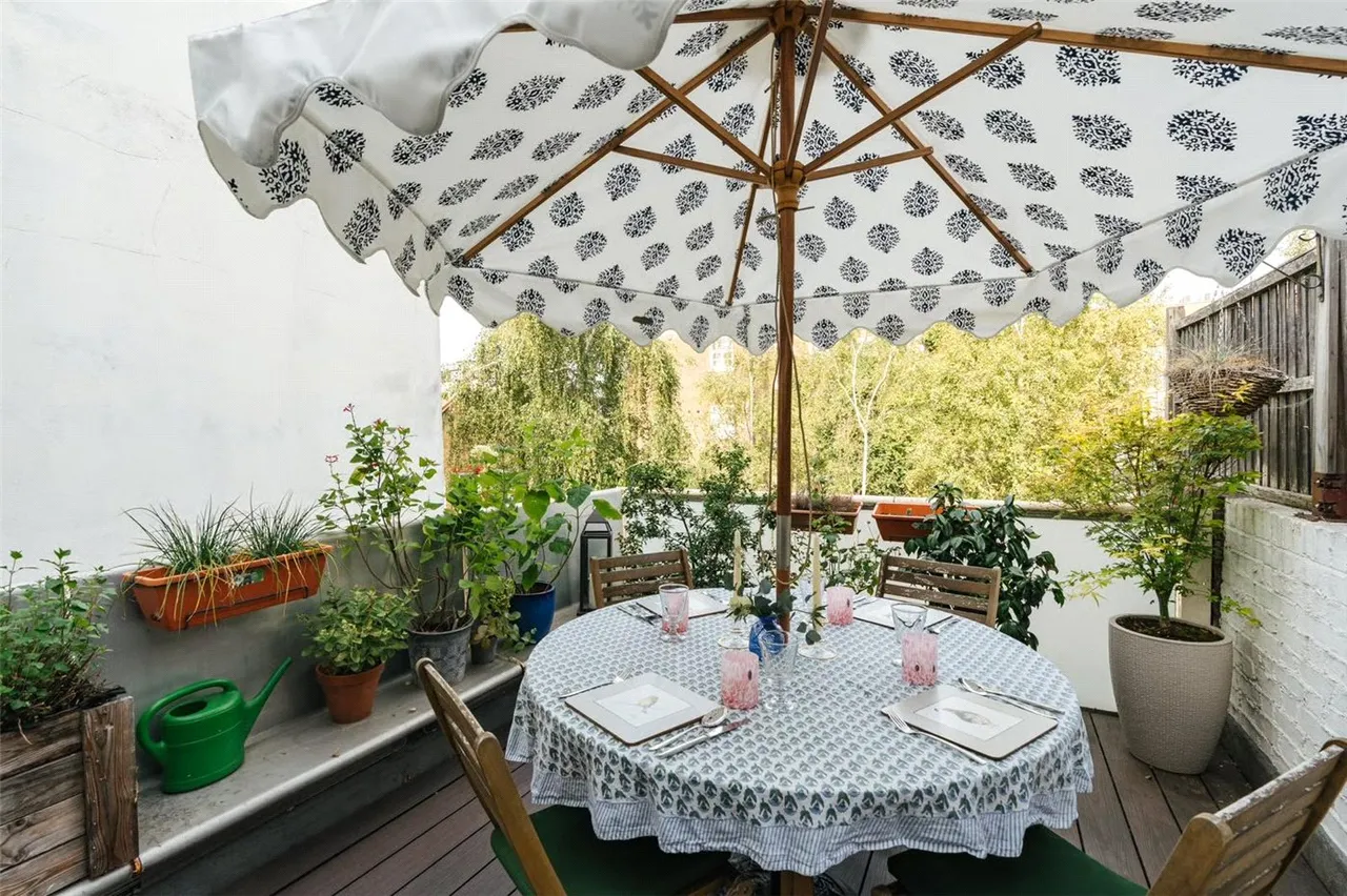 2 bed flat for sale — Penton Street, London, N1