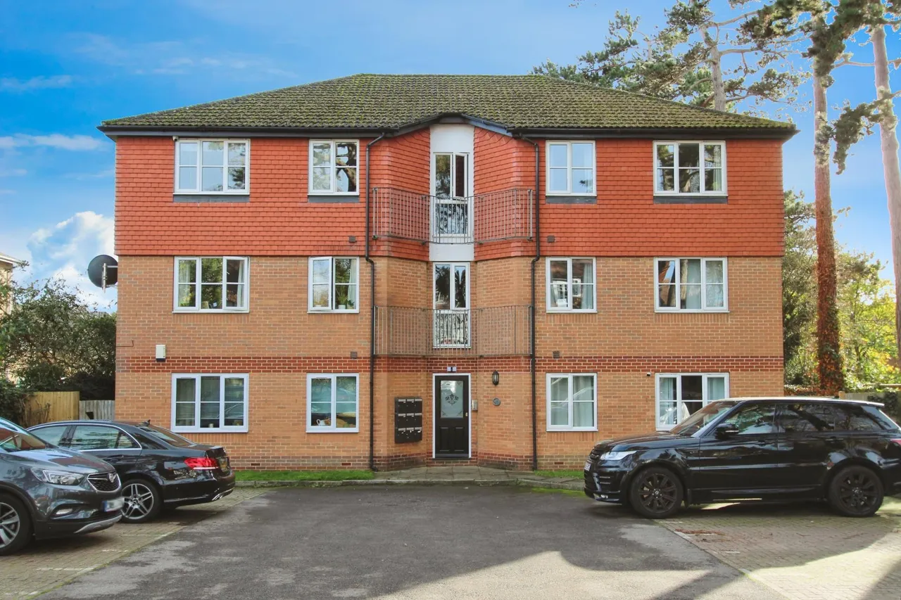 2 bed flat for sale, Westcote Road, Reading, RG30