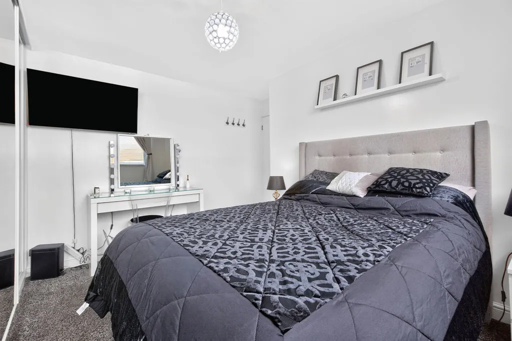 Newcastle Upon Tyne NE12 7NX, NE12, photo 13