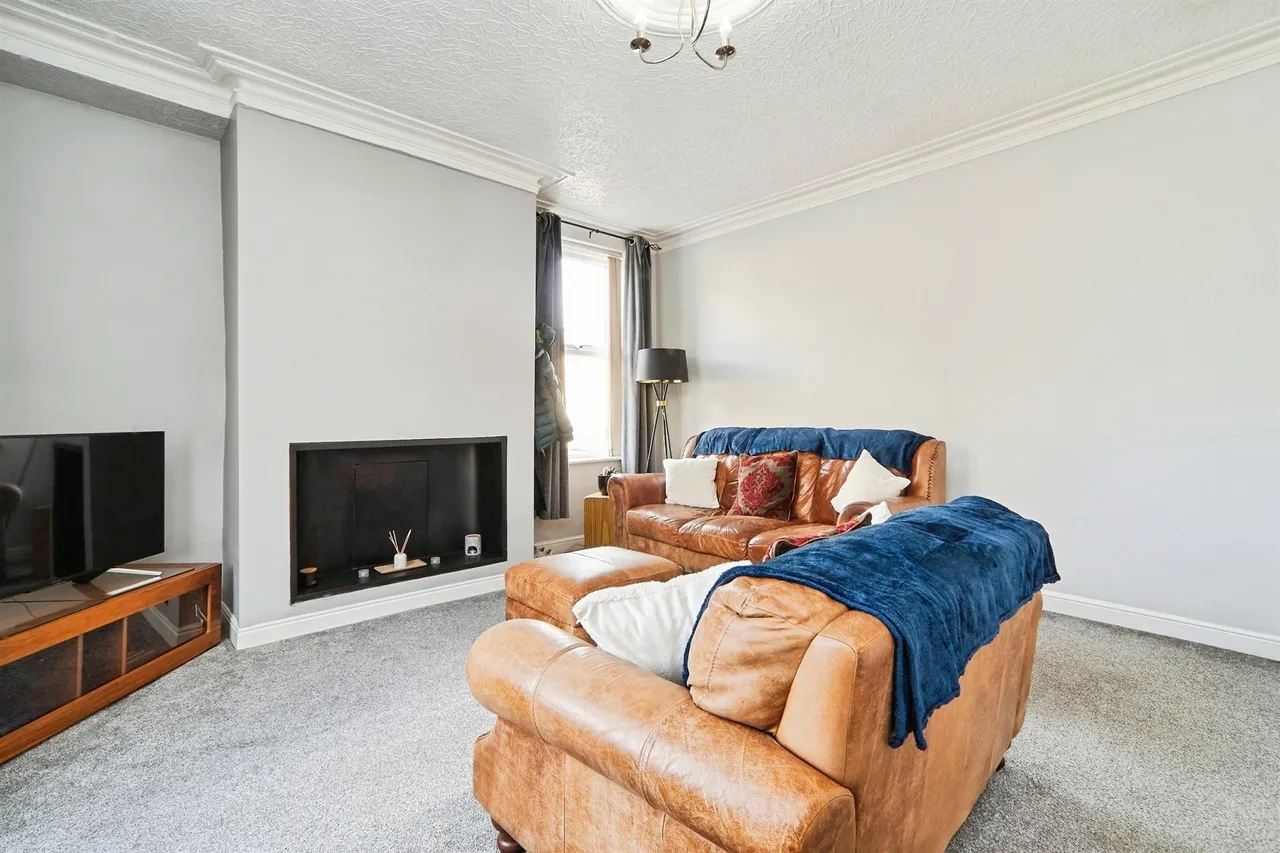Eggleston Street, Rodley, Leeds, photo 6