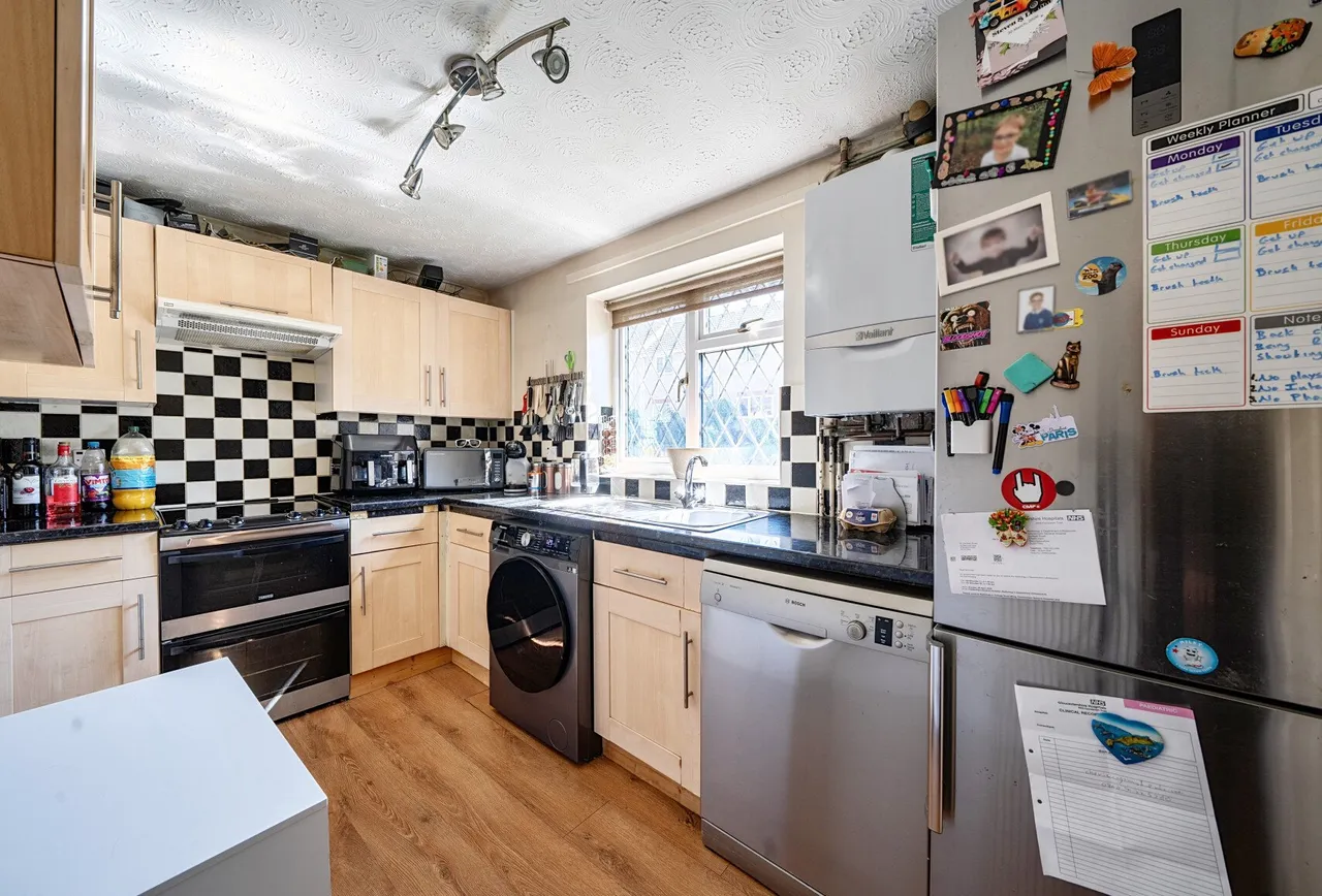 Bramble Lane, Stonehouse, GL10 2RA, photo 3
