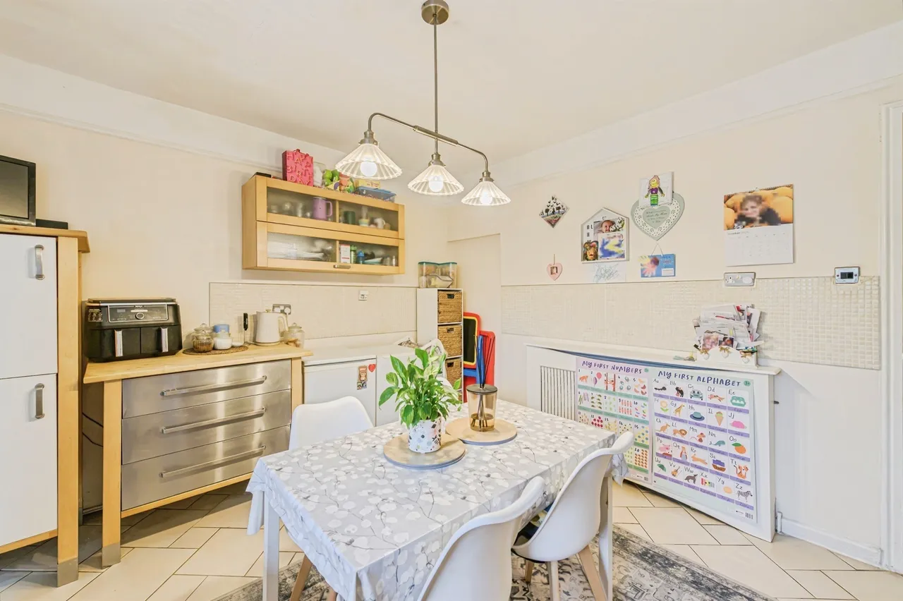 Long Street, Dordon, B78, photo 7