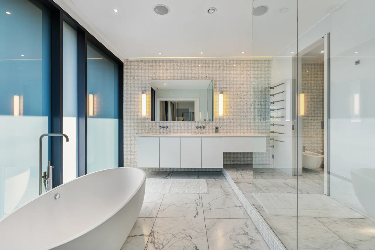 Bolsover Street, Fitzrovia, London, photo 12