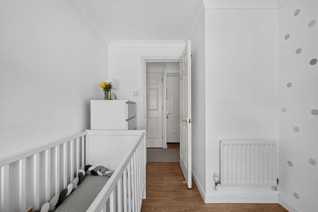 Wesley Avenue, London, E16, photo 8