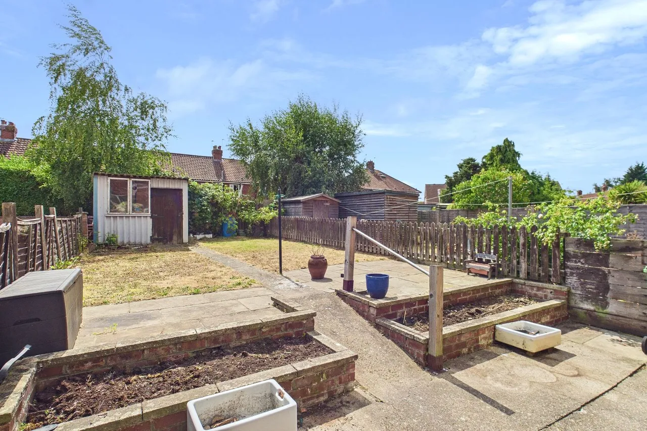 Shirley Avenue, York, YO26, photo 4