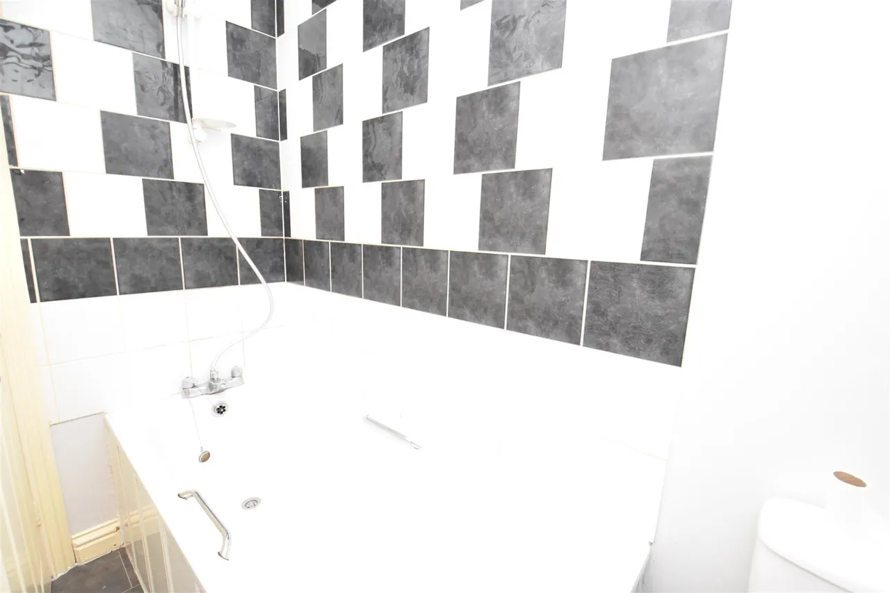 Station Road, Cullompton, photo 9