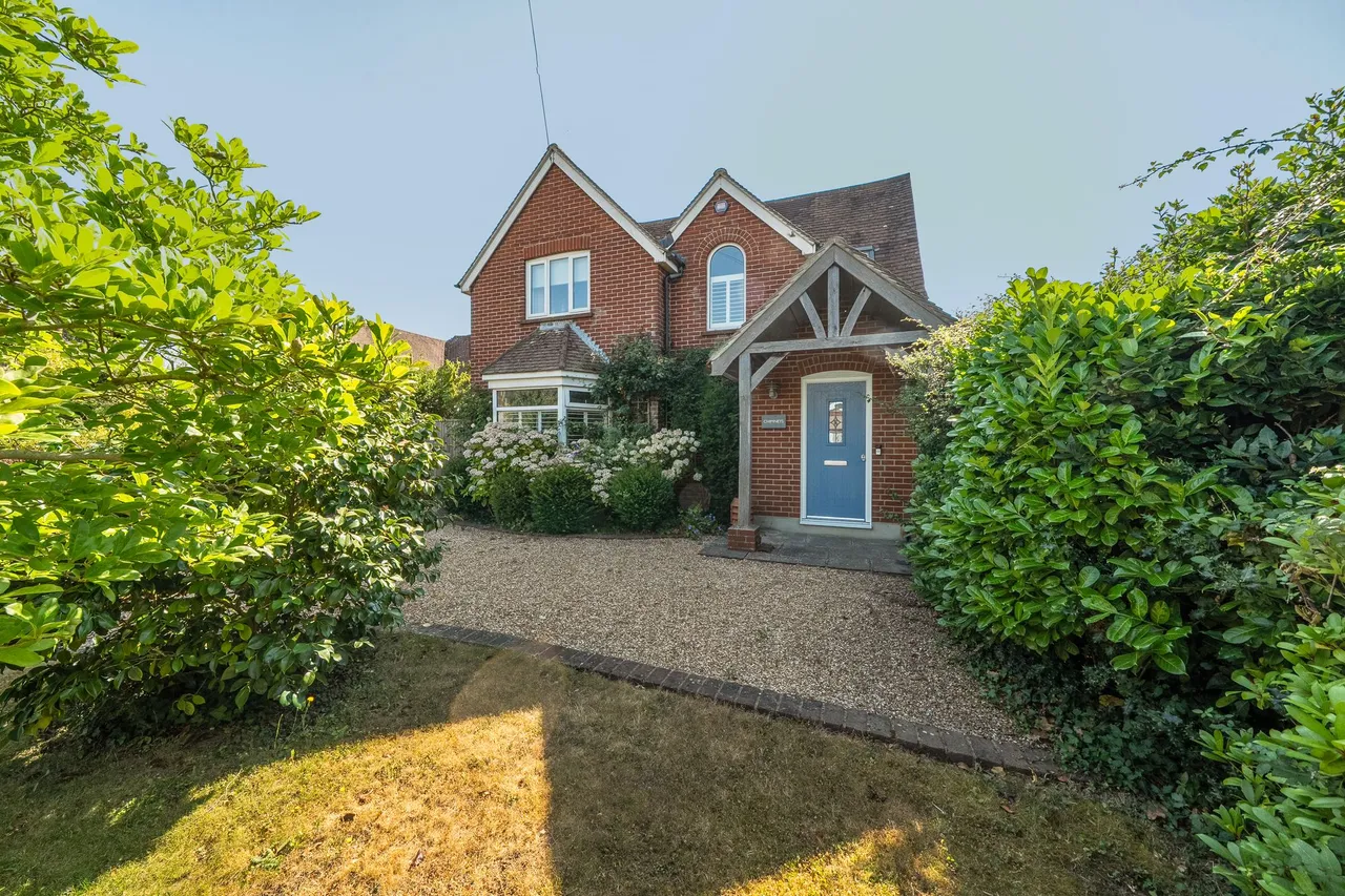 3 bed property for sale, Prinsted Lane, Prinsted, PO10