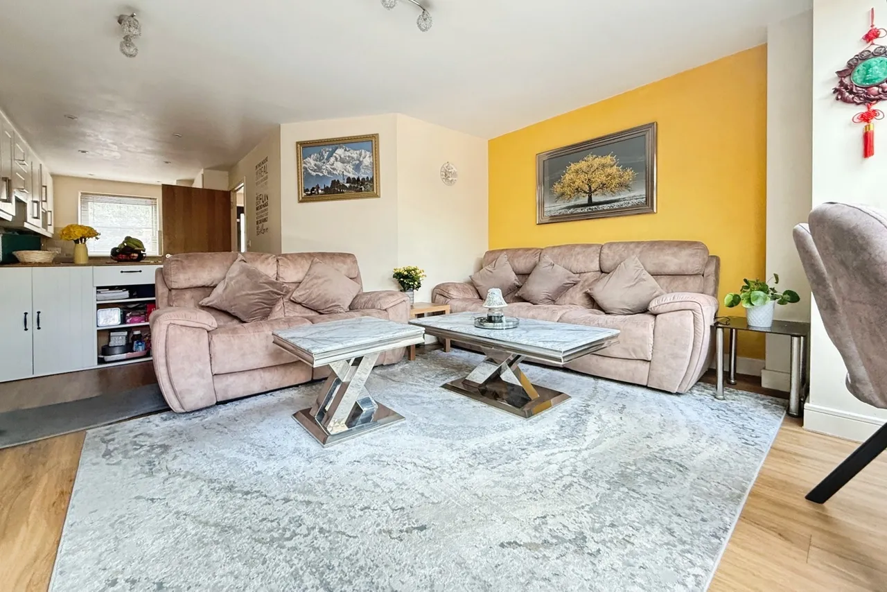 Jupiter Close, Farnborough, GU14, photo 15