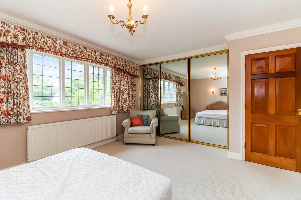 Beaconsfield, Buckinghamshire, photo 15