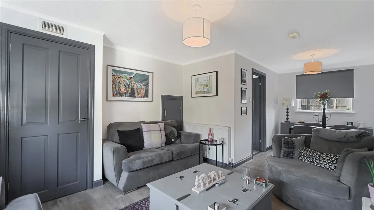 Burra Gardens, Bishopbriggs, Glasgow, G64, photo 3