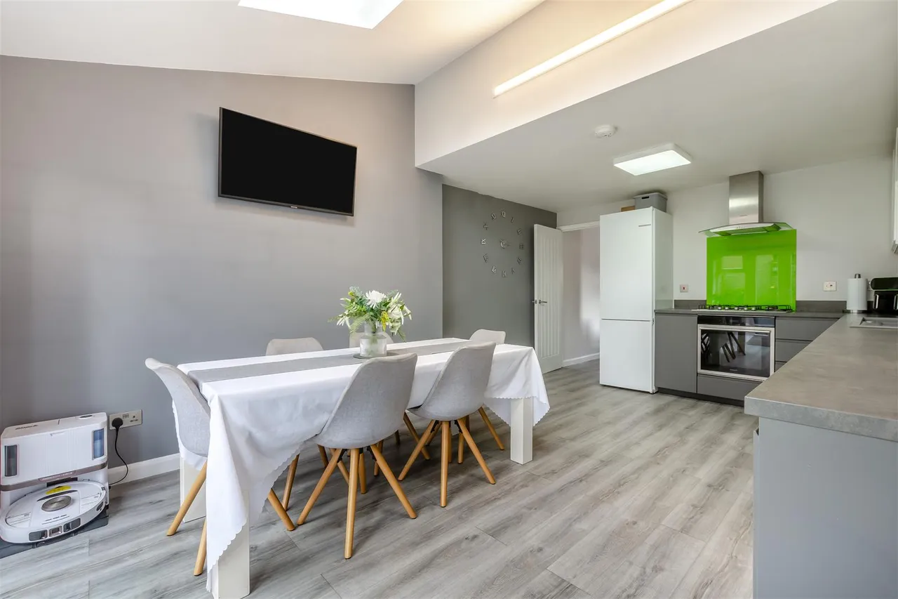 Mayfair Avenue, Maidstone, photo 8