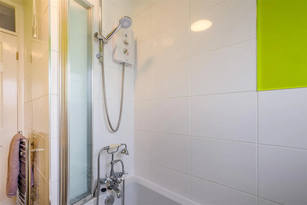 Mayfair Avenue, Maidstone, photo 11