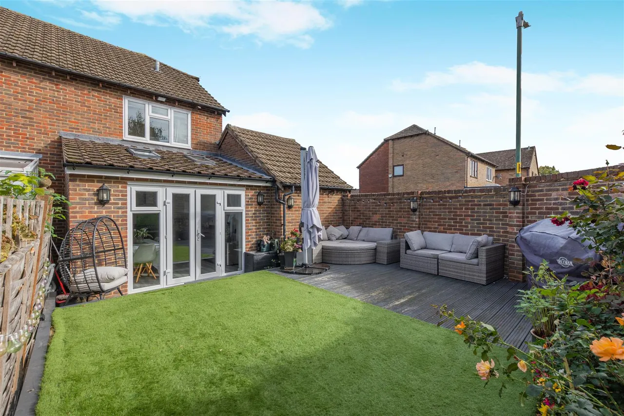 Mayfair Avenue, Maidstone, photo 12