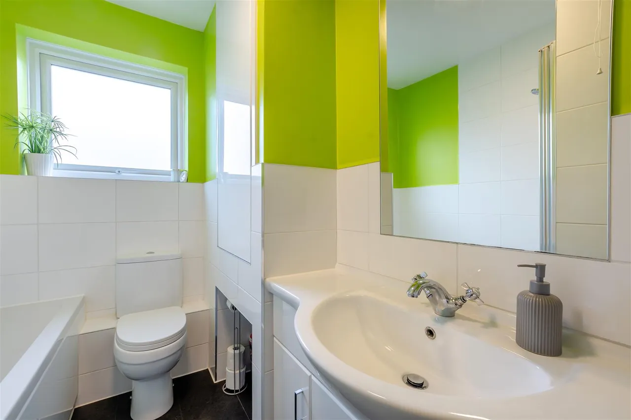 Mayfair Avenue, Maidstone, photo 6