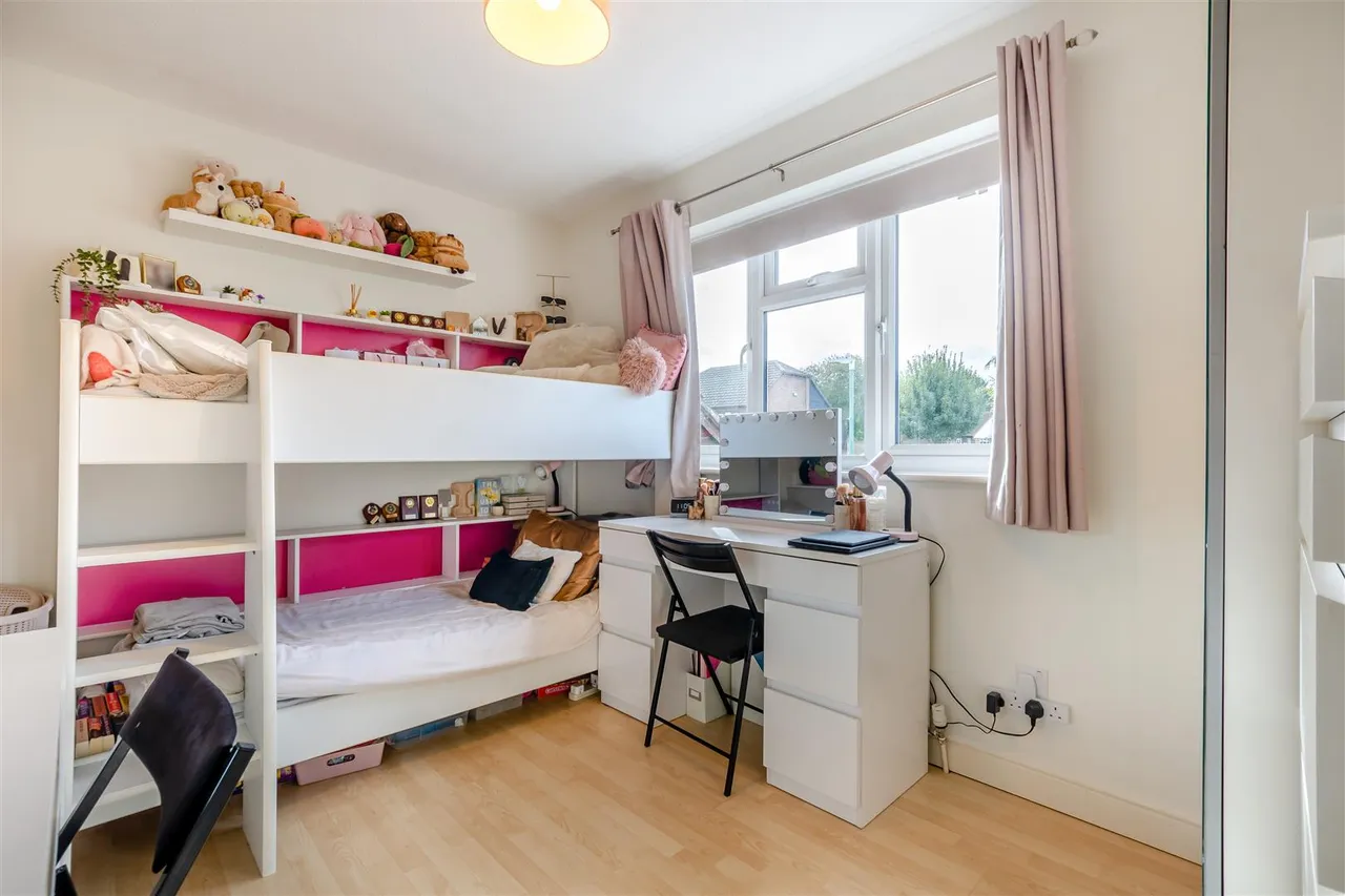 Mayfair Avenue, Maidstone, photo 10