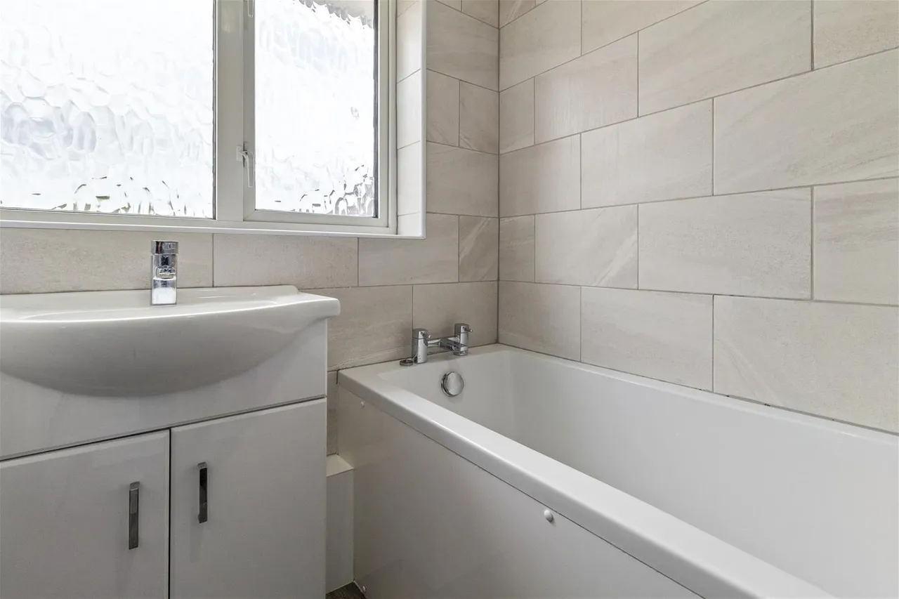 Priory Close, Sompting, Lancing, photo 12