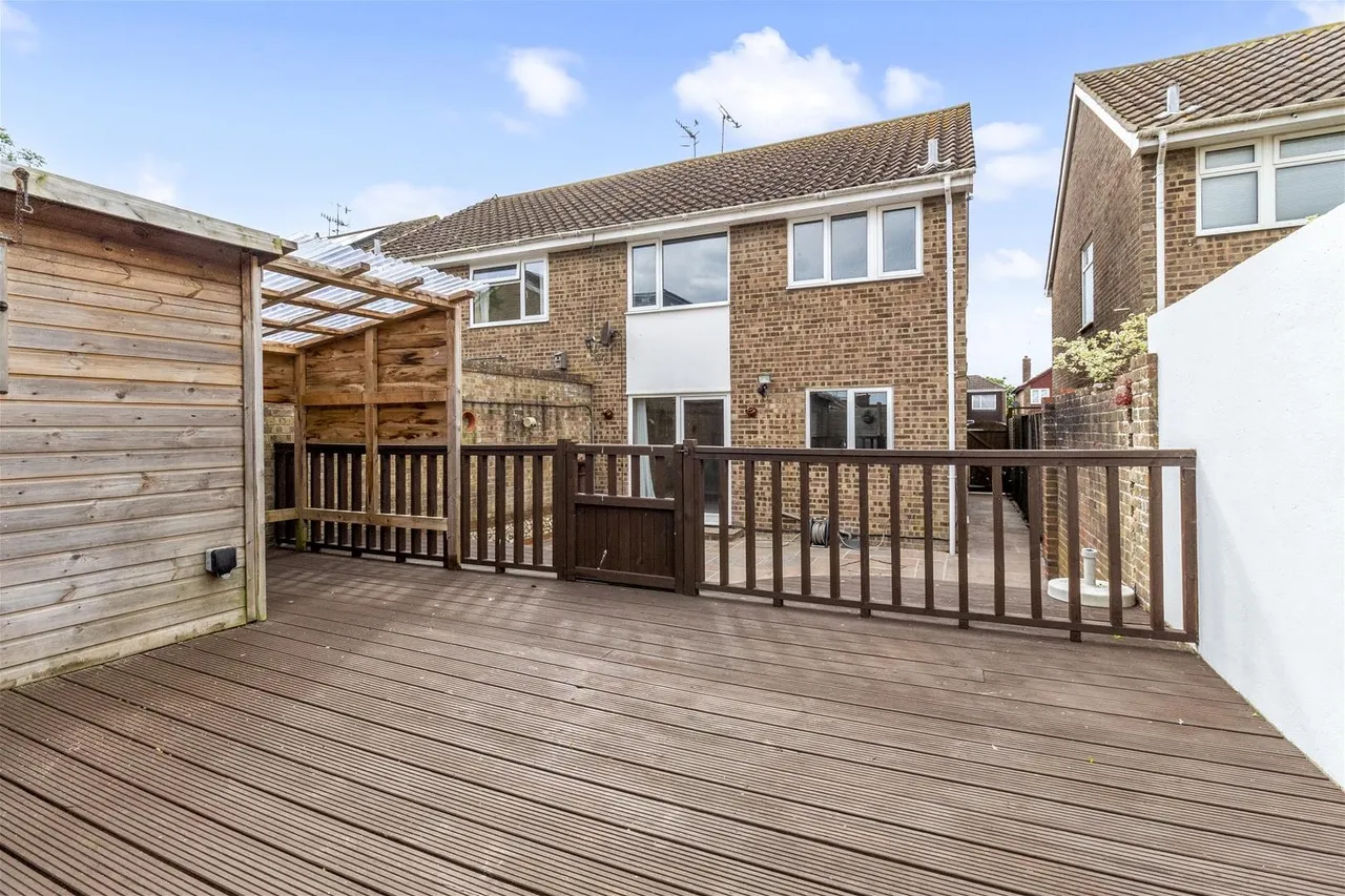 Priory Close, Sompting, Lancing, photo 6