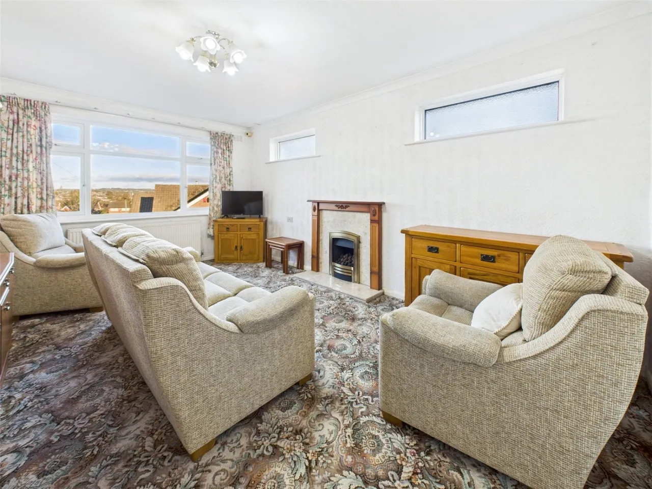 Garnett Avenue, Heanor, DE75, photo 7