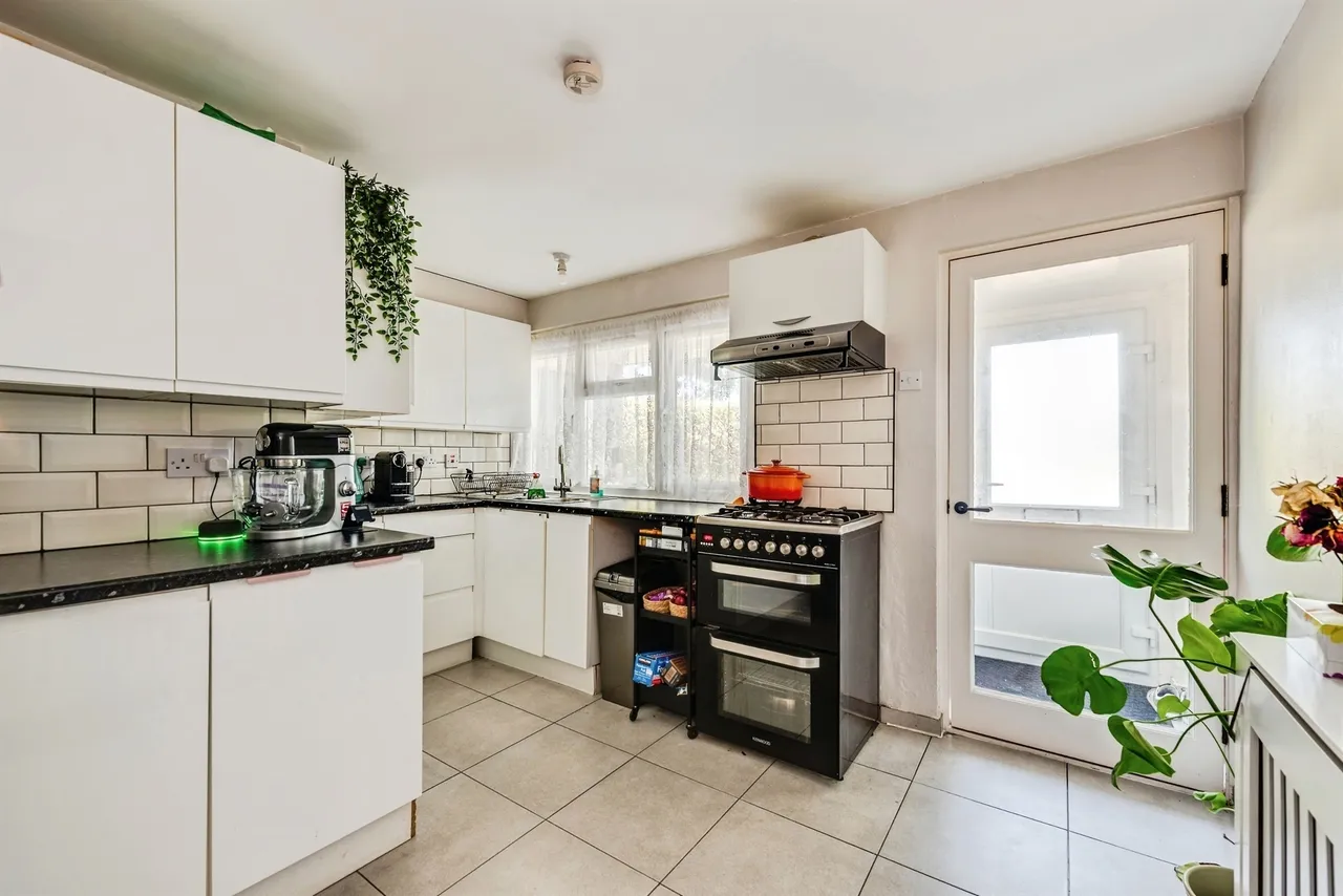 Watlington Road, Cowley, OX4, photo 3