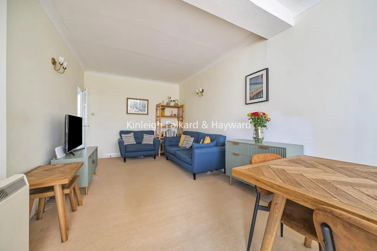 Hampden Way, Southgate, London, N14, photo 9