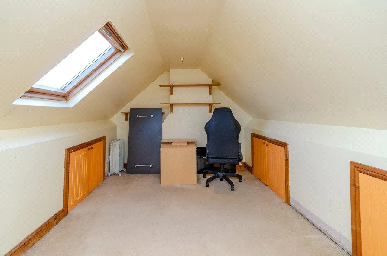 Glastonbury Crescent, Walsall, West Midlands, WS3, photo 13