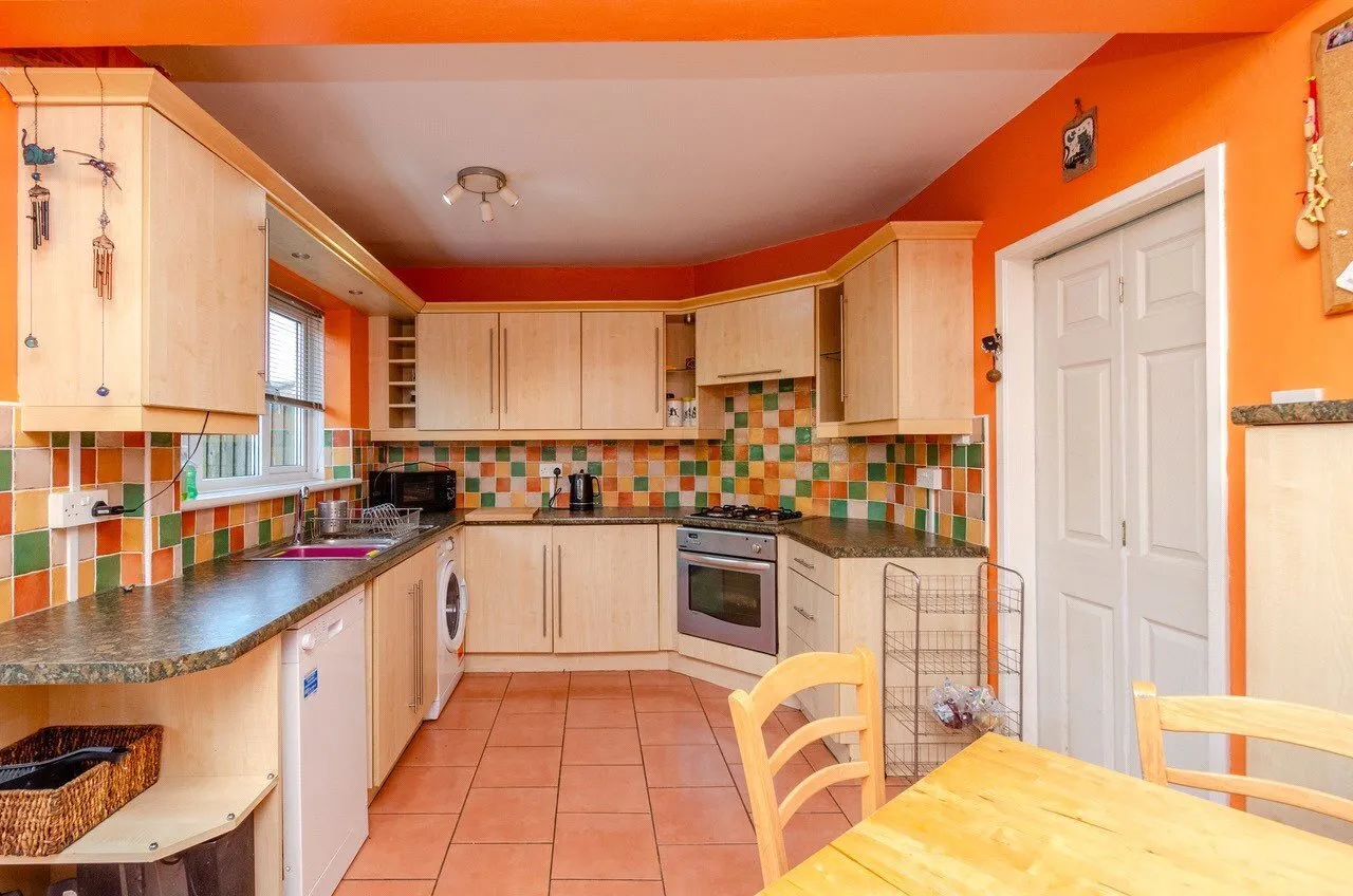 Glastonbury Crescent, Walsall, West Midlands, WS3, photo 2