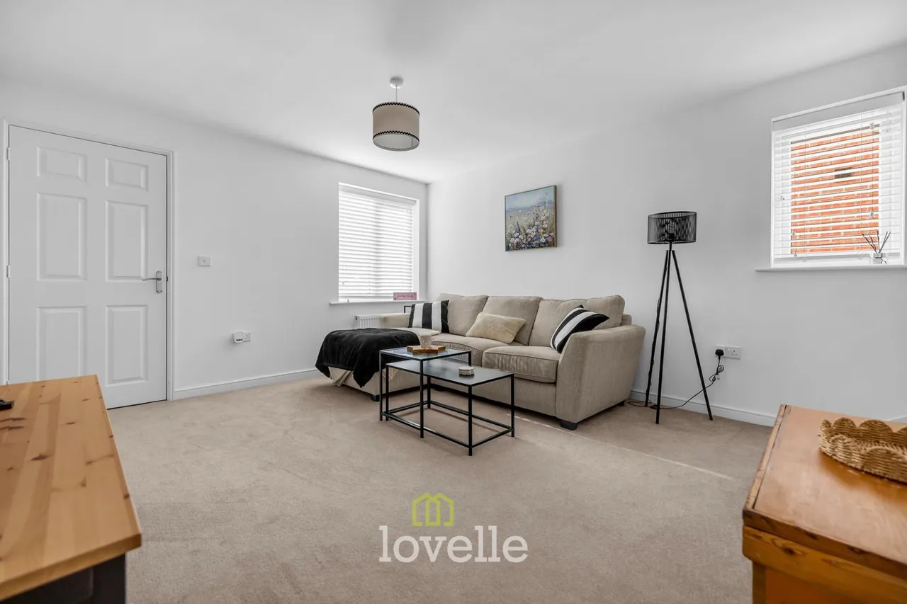 Alexandra Close, Grimsby, DN31, photo 8