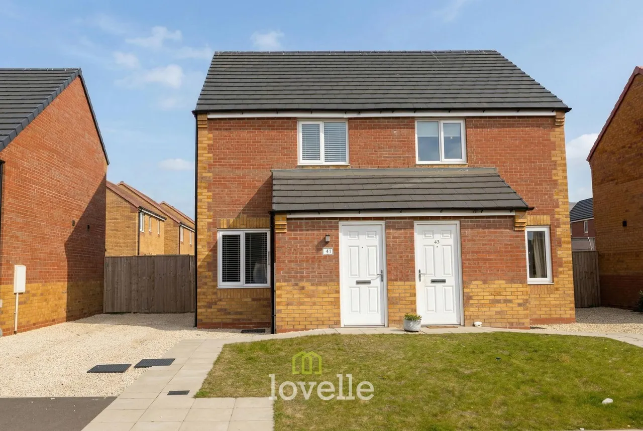 2 bed house for sale, Alexandra Close, Grimsby, DN31
