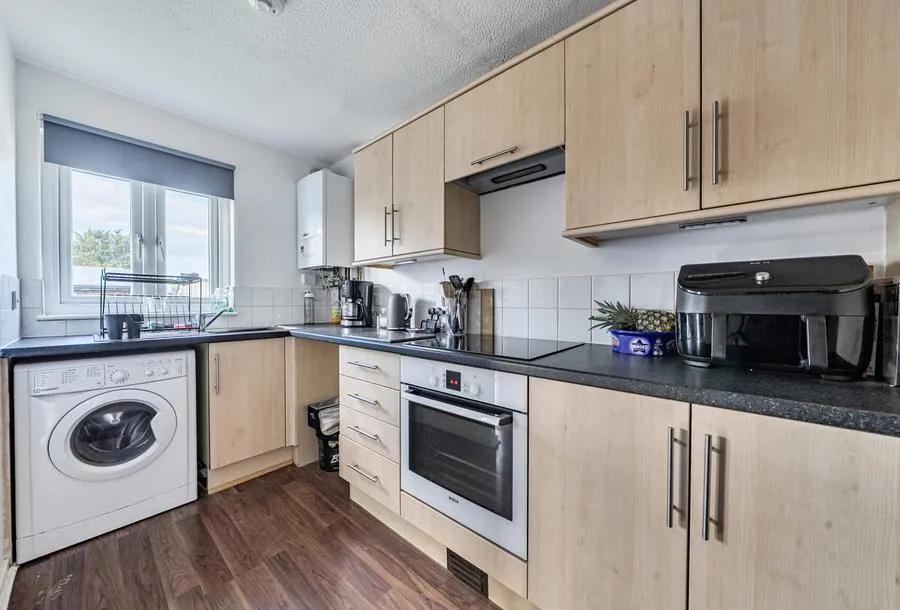Kingscote Drive, Abbeymead, GL4, photo 4